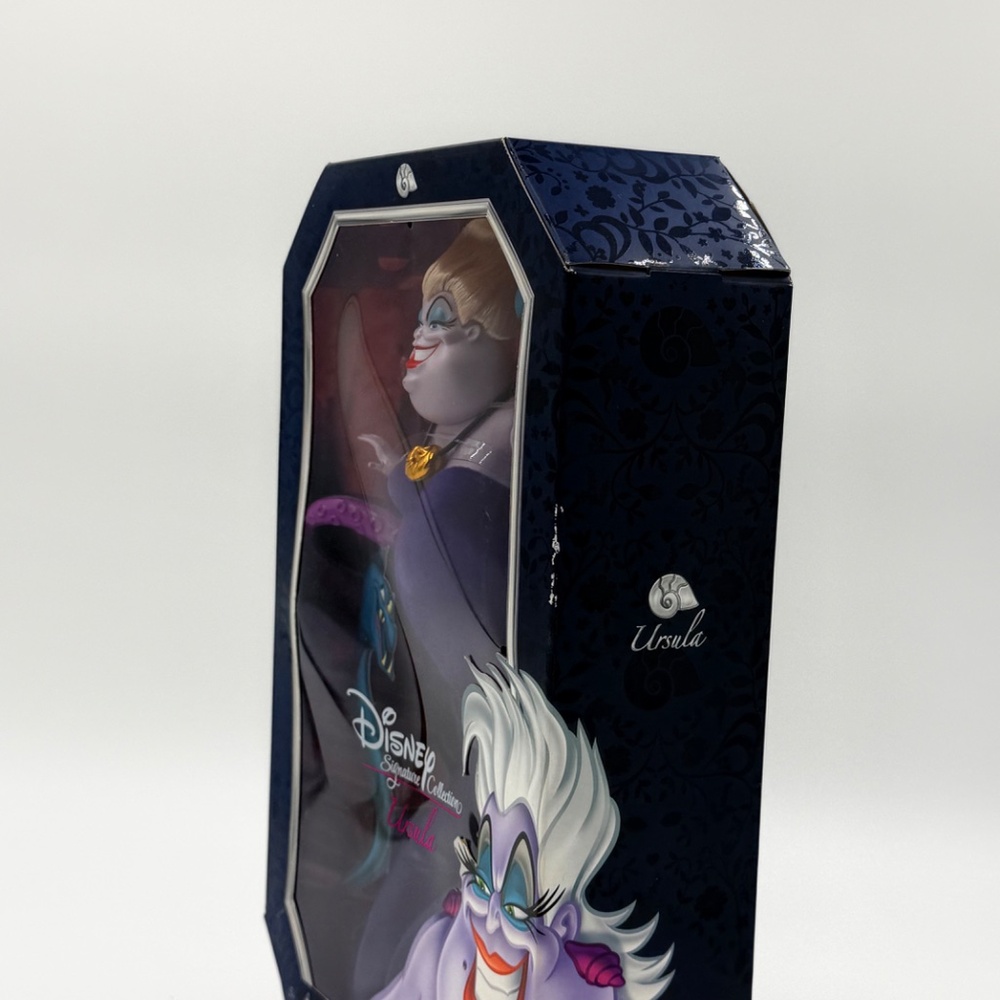 Ursula - Picture 7 of 8